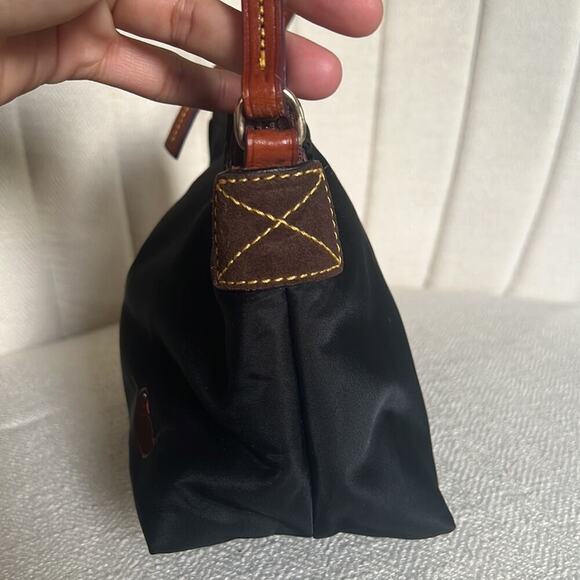 Dooney & Bourke Women’s Casual Black Nylon and Leather Handbag - Picture 9 of 16